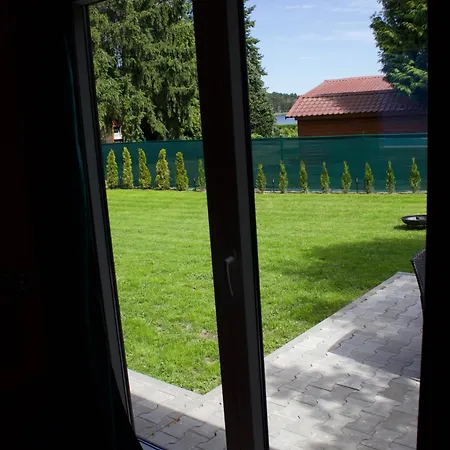 By The - I Sauna Nad Jeziorem *